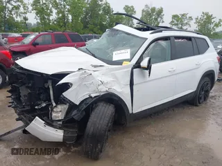 2022 Volkswagen Atlas SE with VIN 1V2KR2CA0NC509427, listed as a IAAI auction lot 42440164 with 52,898 mi miles and . Bid and sale history available at DreamBid. Image 6.