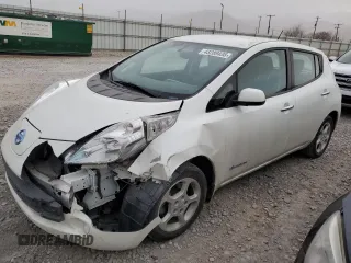 2015 Nissan LEAF SV with VIN 1N4AZ0CPXFC305179, listed as a Copart auction lot 48377205 with 101,476 mi miles and Salvage Title. Bid and sale history available at carsss.com. Image 1.