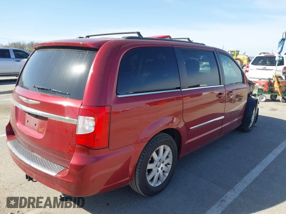 2013 Chrysler Town & Country Touring with VIN 2C4RC1BG5DR539501, listed as a IAAI auction lot 41828569 with 166,394 mi miles. Bid and sale history available at carsss.com. Image 4.