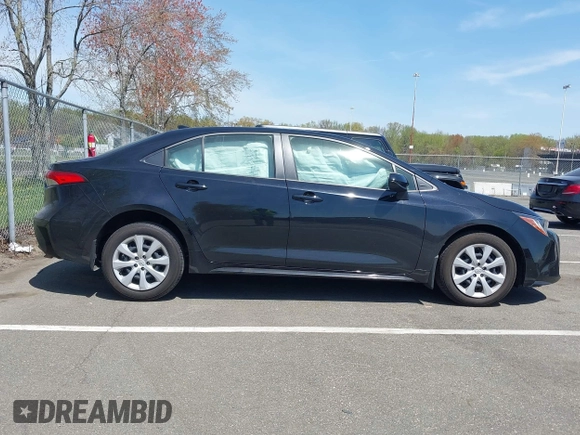 2024 Toyota Corolla LE with VIN JTDB4MEE2R3021601, listed as a IAAI auction lot 42102801 with 18,803 mi miles and . Bid and sale history available at DreamBid. Image 13.