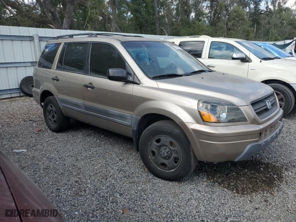 2004 Honda Pilot LX with VIN 2HKYF181X4H599843, listed as a Copart auction lot 45093525 with 223,216 mi miles and Salvage Title. Bid and sale history available at carsss.com. Image 4.