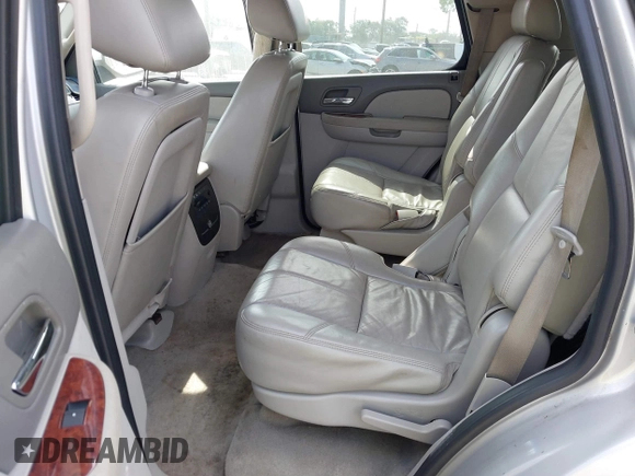 2010 Chevrolet Tahoe LT with VIN 1GNUCBE04AR279051, listed as a IAAI auction lot 41842291 with 227,227 mi miles and . Bid and sale history available at DreamBid. Image 8.