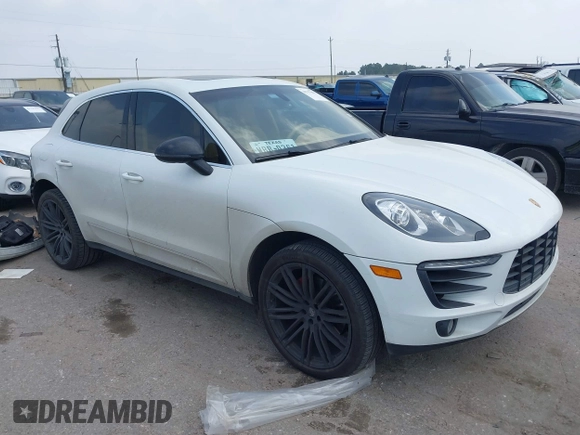 2015 Porsche Macan S with VIN WP1AB2A50FLB60518, listed as a IAAI auction lot 41797095 with 74,294 mi miles. Bid and sale history available at carsss.com. Image 1.