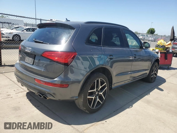 2016 Audi SQ5 Premium Plus z VIN WA1CCAFP7GA151706, wystawiony jako Copart lot #56392425 z przebiegiem 168 180 mil mil oraz Czysty tytuł • Clean title. Historia ofert i sprzedaży dostępna na DreamBid. Obrazek 3.