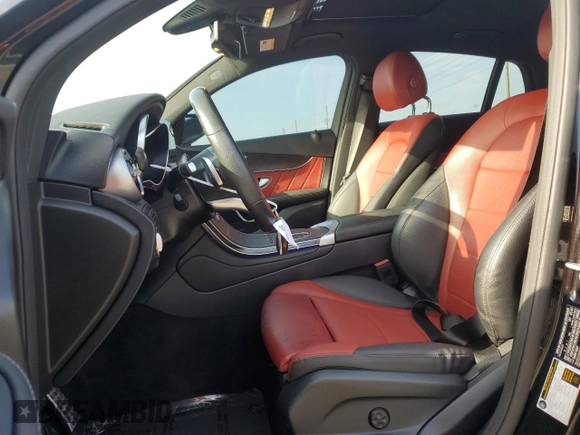 2021 Mercedes-Benz GLC 300 with VIN W1N0J8EB6MF990993, listed as a Copart auction lot 63092535 with 65,922 mi miles and Salvage title. Bid and sale history available at DreamBid. Image 7.