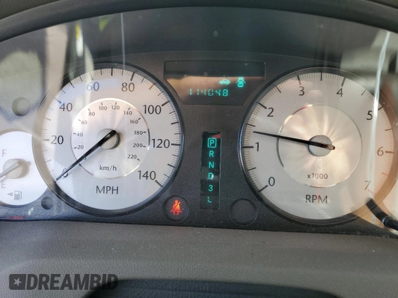 2008 Chrysler 300 Touring with VIN 2C3LA53G78H160422, listed as a Copart auction lot 71294064 with 114,048 mi miles and Salvage Title. Bid and sale history available at carsss.com. Image 9.