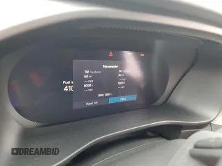 2024 Volvo XC40 Plus Bright Theme with VIN YV4L12UE4R2366179, listed as a Copart auction lot 56550015 with 863 mi miles and Salvage title. Bid and sale history available at DreamBid. Image 9.