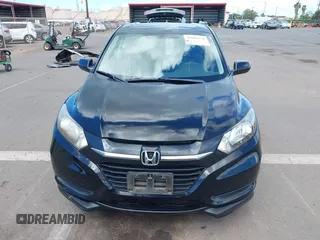 2017 Honda HR-V LX с VIN 3CZRU5H36HM703404, выставлен на аукционе IAAI как лот 42004670 с пробегом 86 923 миль миль и . История ставок и продаж доступна на DreamBid. Изображение 12.