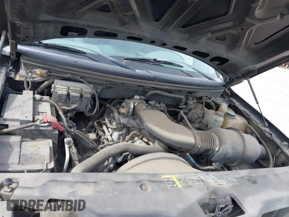 2004 Ford F-150 XL with VIN 1FTRF12W34KD85187, listed as a IAAI auction lot 41737266 with 105,101 mi miles. Bid and sale history available at carsss.com. Image 10.