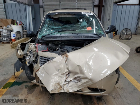 2001 Chrysler Voyager LX with VIN 1C4GJ453X1B168773, listed as a Copart auction lot 71827554 with 0 mi miles and Salvage Title. Bid and sale history available at carsss.com. Image 5.