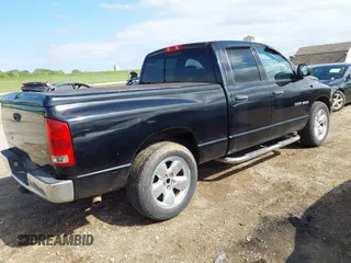 2004 Dodge 1500 SLT with VIN 1D7HA18N24S567199, listed as a IAAI auction lot 42163930 with 194,978 mi miles. Bid and sale history available at carsss.com. Image 4.