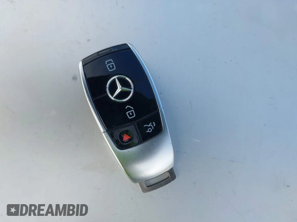2018 Mercedes-Benz E-Class E 400 with VIN WDD1J6FB9JF067942, listed as a IAAI auction lot 41635911 with 38,478 mi miles. Bid and sale history available at carsss.com. Image 11.