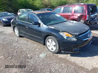 2007 Nissan Altima 2.5 S with VIN 1N4AL21E57N424343, listed as a IAAI auction lot 42012869 with 153,119 mi miles. Bid and sale history available at carsss.com. Image 1.