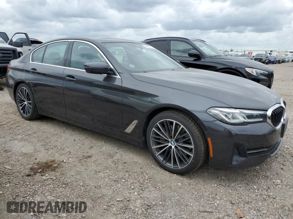 2021 BMW 5 Series 530i z VIN WBA53BH08MWW96605, wystawiony jako Copart lot #54408375 z przebiegiem 83 698 mil mil oraz Szkoda całkowita • Salvage title. Historia ofert i sprzedaży dostępna na DreamBid. Obrazek 4.