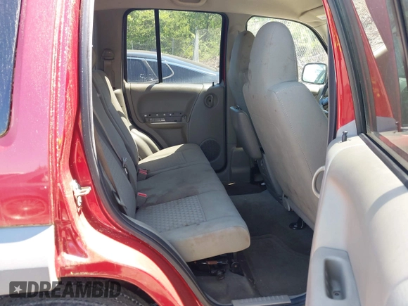 2006 Jeep Liberty Sport with VIN 1J4GL48K36W109720, listed as a IAAI auction lot 42125371 with 164,315 mi miles and . Bid and sale history available at carsss.com. Image 8.