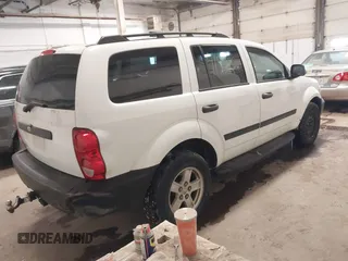 2008 Dodge Durango z VIN 1D8HB38N98F141108, wystawiony jako IAAI lot #41552320 z przebiegiem 123 597 mil mil oraz . Historia ofert i sprzedaży dostępna na DreamBid. Obrazek 4.