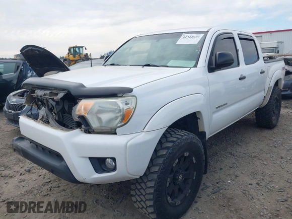 2013 Toyota Tacoma z VIN 5TFLU4EN2DX076815, wystawiony jako IAAI lot #41344839 z przebiegiem 311 083 mil mil oraz . Historia ofert i sprzedaży dostępna na DreamBid. Obrazek 17.