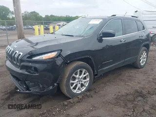 2016 Jeep Cherokee Latitude с VIN 1C4PJMCS9GW133444, выставлен на аукционе IAAI как лот 42330705 с пробегом 187 368 миль миль и . История ставок и продаж доступна на DreamBid. Изображение 17.