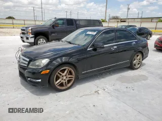 2013 Mercedes-Benz C 250 Sport with VIN WDDGF4HB9DR297996, listed as a Copart auction lot 62274695 with 99,120 mi miles and Clean title. Bid and sale history available at DreamBid. Image 1.