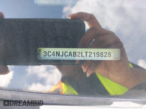2020 Jeep Compass Sport с VIN 3C4NJCAB2LT219828, выставлен на аукционе IAAI как лот 42315203 с пробегом 17 507 миль миль и . История ставок и продаж доступна на DreamBid. Изображение 9.