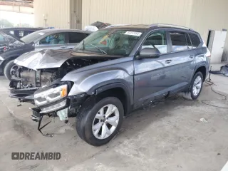 2018 Volkswagen Atlas SE z VIN 1V2CR2CA3JC506357, wystawiony jako Copart lot #54412995 z przebiegiem 104 733 mil mil oraz Szkoda całkowita • Salvage title. Historia ofert i sprzedaży dostępna na DreamBid. Obrazek 1.