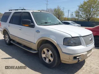 2006 Ford Expedition Eddie Bauer with VIN 1FMFU17566LA65461, listed as a IAAI auction lot 41820755 with 191,177 mi miles. Bid and sale history available at carsss.com. Image 1.