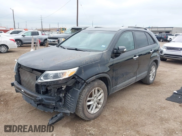 2014 Kia Sorento LX with VIN 5XYKT3A64EG483756, listed as a IAAI auction lot 41472374 with 118,660 mi miles. Bid and sale history available at carsss.com. Image 17.