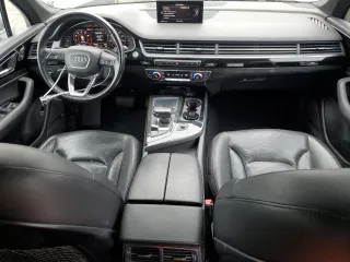 2017 Audi Q7 Premium Plus with VIN WA1LAAF72HD009222, listed as a Copart auction lot 55441265 with 98,482 mi miles and Clean Title. Bid and sale history available at DreamBid. Image 8.