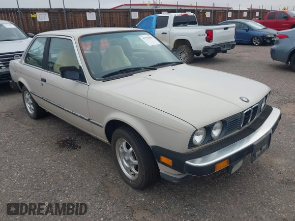 1985 BMW 3 Series с VIN WBAAK8404F8779112, выставлен на аукционе IAAI как лот 42752903 с пробегом 157 085 миль миль и . История ставок и продаж доступна на DreamBid. Изображение 1.