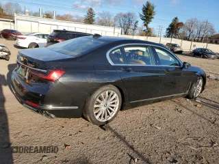 2020 BMW 7 Series 740i xDrive with VIN WBA7T4C04LCD18344, listed as a Copart auction lot 82823384 with Not provided miles and Salvage title. Bid and sale history available at DreamBid. Image 3.