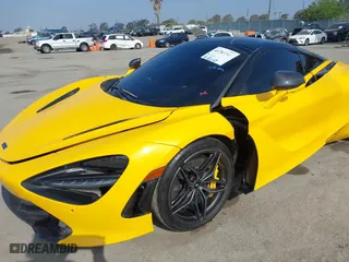 2019 McLaren 720S with VIN SBM14DCAXKW002639, listed as a IAAI auction lot 41707749 with 59,720 mi miles. Bid and sale history available at carsss.com. Image 18.