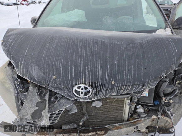 2013 Toyota Sienna SE z VIN 5TDXK3DC1DS363215, wystawiony jako Copart lot #43963015 z przebiegiem Nie podano mil oraz Szkoda całkowita • Salvage title. Historia ofert i sprzedaży dostępna na DreamBid. Obrazek 12.