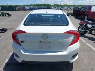2017 Honda Civic EX z VIN 19XFC2F71HE061331, wystawiony jako IAAI lot #42319287 z przebiegiem 200 730 mil mil oraz . Historia ofert i sprzedaży dostępna na DreamBid. Obrazek 16.