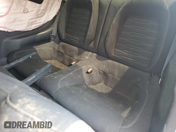2017 Ford Mustang EcoBoost z VIN 1FA6P8TH0H5239347, wystawiony jako Copart lot #59387815 z przebiegiem Nie podano mil oraz Szkoda całkowita • Salvage title. Historia ofert i sprzedaży dostępna na DreamBid. Obrazek 10.