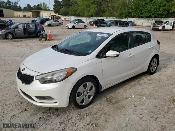 2016 Kia Forte 5-Door LX with VIN KNAFK5A82G5637956, listed as a Copart auction lot 53205155 with 84,830 mi miles and Clean Title. Bid and sale history available at carsss.com. Image 1.