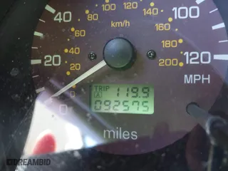 2002 Mitsubishi Montero XLS with VIN JA4MW31R52J070132, listed as a IAAI auction lot 41782522 with 92,575 mi miles. Bid and sale history available at carsss.com. Image 15.