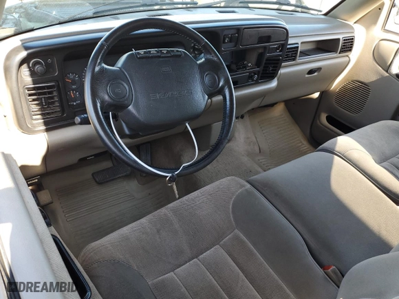 1994 Dodge Ram 1500 with VIN 3B7HC16Y0RM565453, listed as a Copart auction lot 77888484 with 114,951 mi miles and Non Repairable. Bid and sale history available at carsss.com. Image 8.