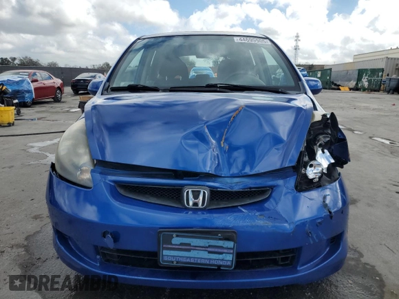 2008 Honda Fit with VIN JHMGD38478S000636, listed as a Copart auction lot 44699905 with 154,107 mi miles and Salvage title. Bid and sale history available at DreamBid. Image 5.