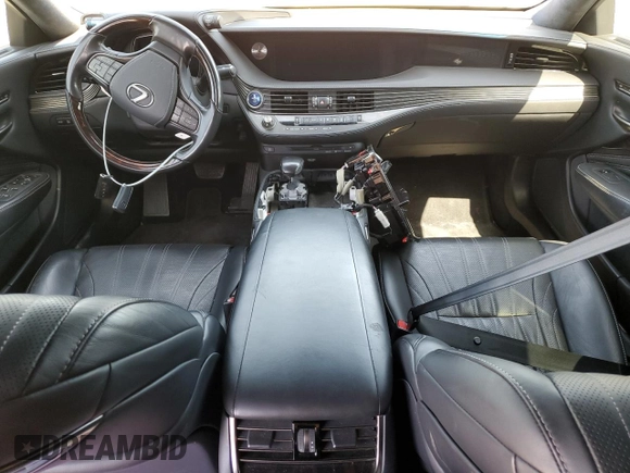 2018 Lexus LS z VIN JTHBYLFF2J5000342, wystawiony jako Copart lot #87950115 z przebiegiem 61 123 mil mil oraz Szkoda całkowita • Salvage title. Historia ofert i sprzedaży dostępna na DreamBid. Obrazek 8.