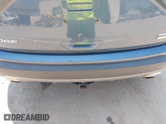 2019 Ford Edge SEL with VIN 2FMPK4J95KBB47327, listed as a IAAI auction lot 42765430 with 97,129 mi miles and . Bid and sale history available at DreamBid. Image 6.