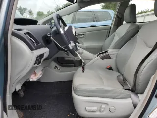 2015 Toyota Prius Four z VIN JTDKN3DU3F1876900, wystawiony jako Copart lot #58569335 z przebiegiem Nie podano mil oraz Szkoda całkowita • Salvage title. Historia ofert i sprzedaży dostępna na DreamBid. Obrazek 7.