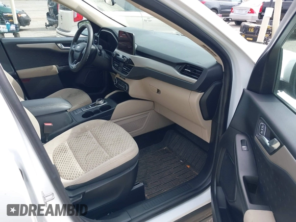 2020 Ford Escape SE with VIN 1FMCU9G67LUA79806, listed as a IAAI auction lot 42560963 with 103,070 mi miles and . Bid and sale history available at DreamBid. Image 5.