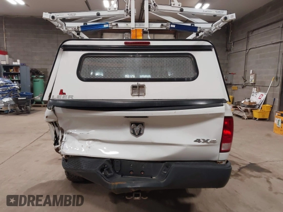 2015 Ram 1500 Tradesman with VIN 3C6JR7DT5FG660649, listed as a IAAI auction lot 41672656 with 156,189 mi miles and . Bid and sale history available at DreamBid. Image 15.