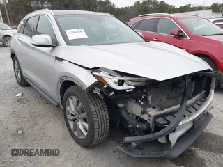 2019 Infiniti QX50 Essential z VIN 3PCAJ5M13KF136032, wystawiony jako IAAI lot #41391260 z przebiegiem 102 407 mil mil oraz . Historia ofert i sprzedaży dostępna na DreamBid. Obrazek 13.