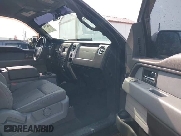 2014 Ford F-150 XL z VIN 1FTFX1ET1EKF44386, wystawiony jako IAAI lot #42459023 z przebiegiem 104 666 mil mil oraz . Historia ofert i sprzedaży dostępna na DreamBid. Obrazek 5.