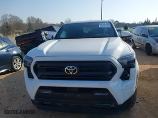2024 Toyota Tacoma 4WD SR5 with VIN 3TMLB5JN2RM029041, listed as a IAAI auction lot 41779530 with 7,663 mi miles. Bid and sale history available at carsss.com. Image 12.