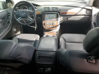 2011 Mercedes-Benz R-Class R 350 with VIN 4JGCB6FE0BA125375, listed as a Copart auction lot 87515865 with 166,618 mi miles and Salvage Title. Bid and sale history available at carsss.com. Image 8.