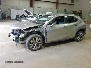 2019 Lexus UX 200 с VIN JTHY3JBH8K2000465, выставлен на аукционе Copart как лот 56873895 с пробегом 74 574 миль миль и Списание • Salvage title. История ставок и продаж доступна на DreamBid. Изображение 1.