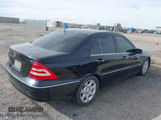 2006 Mercedes-Benz C 230 Sport с VIN WDBRF56HX6F733743, выставлен на аукционе IAAI как лот 41501939 с пробегом 259 187 миль миль и . История ставок и продаж доступна на DreamBid. Изображение 4.