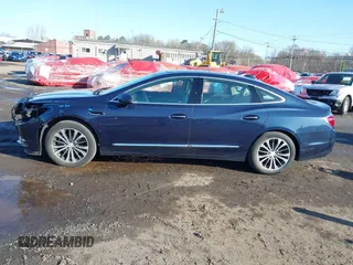 2017 Buick LaCrosse Essence with VIN 1G4ZP5SS4HU126375, listed as a IAAI auction lot 41988131 with 121,999 mi miles. Bid and sale history available at carsss.com. Image 14.